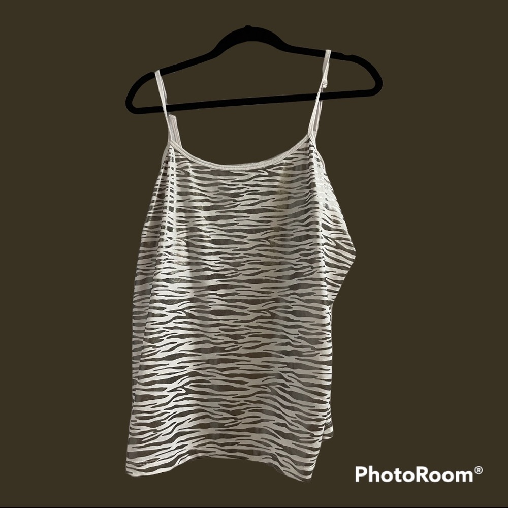 1x fashion bug tank top